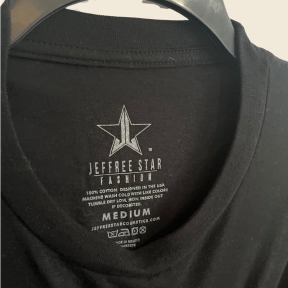 Jeffree Star Exclusive 2019 Valentines Mystery Cosmetics Box T-Shirt M - Picture 2 of 3